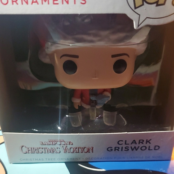 Hallmark Funko Pop Clark Griswold Ornament - Red and White - Picture 4 of 6